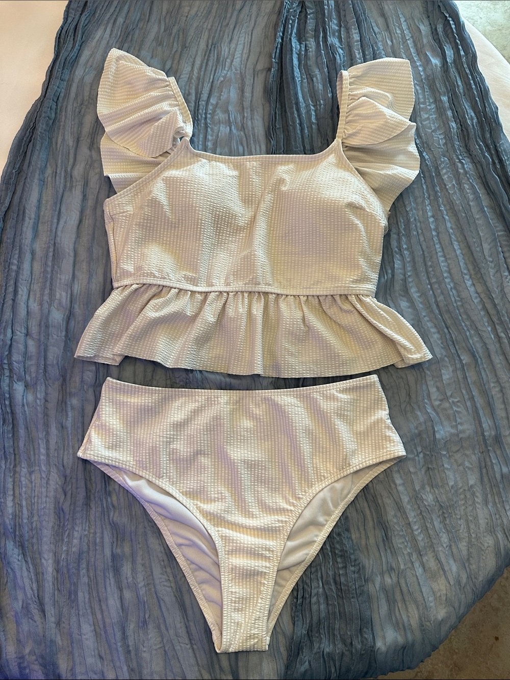 SHEIN Ruffled High-Waist Bikini Set - Picture 2 of 5